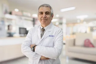 Prof. Dr. Nezih Oktar İzmir